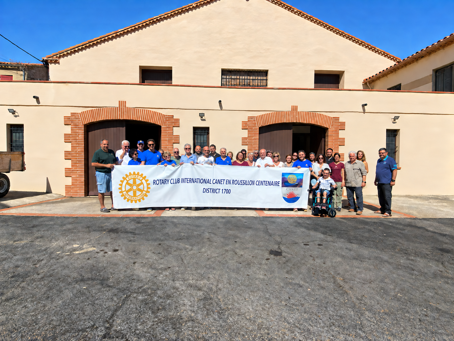 Les membres du Rotary Club de Canet-en-Roussillon lors de la récolte